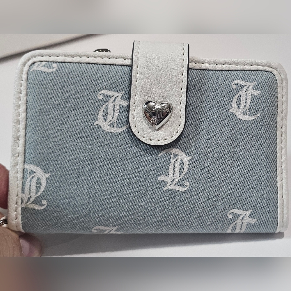 NWT Juicy Couture card holder/mini wallet Denim Blue Canvas‎ Faux Leather Trim